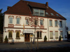 Гостиница Haus Bergmann  Харзевинкель